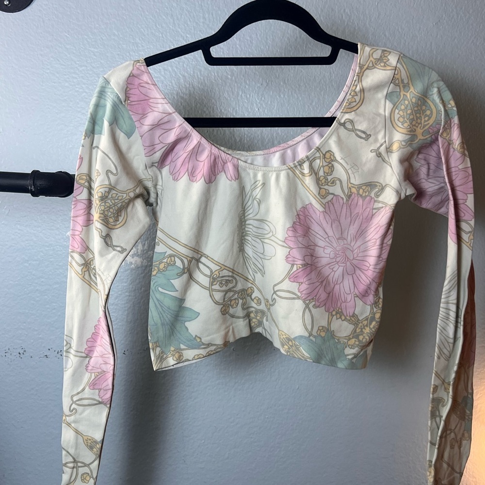 Lanca Perfume Long Sleeve Floral stretch Crop Top Sz M